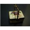 Image 1 : French hand painted Limoges box signed  #2083528