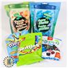 Image 1 : BAG OF ASSORTED CANDY