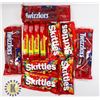 Image 1 : BAG OF ASSORTED CANDY INCLUDES SKITTLES &TWIZZLERS