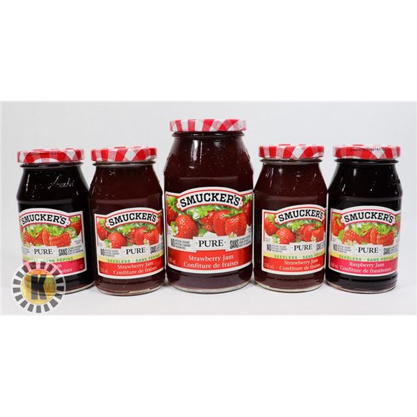 BAG OF ASSORTED SMUCKER'S JAM