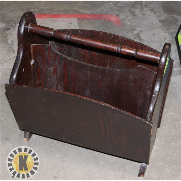 MAGAZINE RACK
