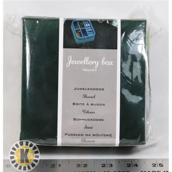NEW 12X12X6CM VELVET JEWELRY BOX