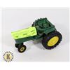 Image 1 : 10)  VINTAGE JOHN DEERE TRACTOR TOY