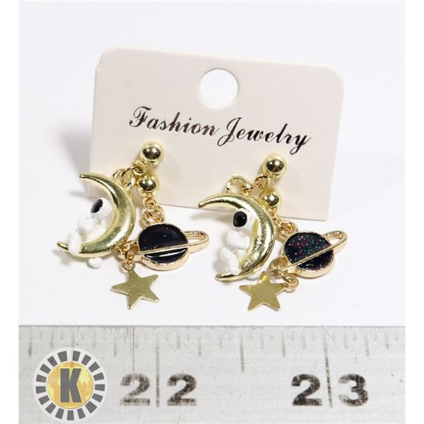 NEW SPACE THEME SPACE EARRINGS