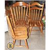 Image 2 : LOT OF THREE MATCHING WOODEN CHAIRS