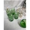 Image 2 : Nice Mid Century Modern Collectible Lot Glasses etc