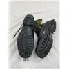 Image 4 : Vintage Pair of Size 9 Military Boots