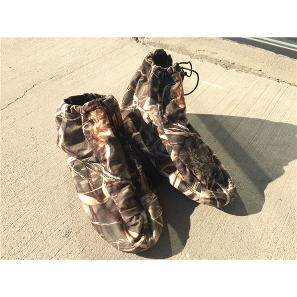 Camo hunting cover Warm hunting boot Covers NEW