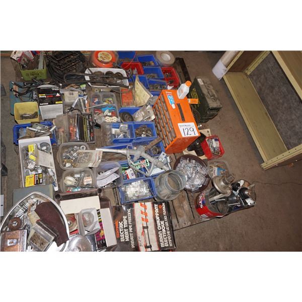 Misc items on pallet.