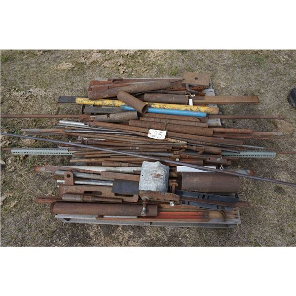 Misc. pieces of metal.