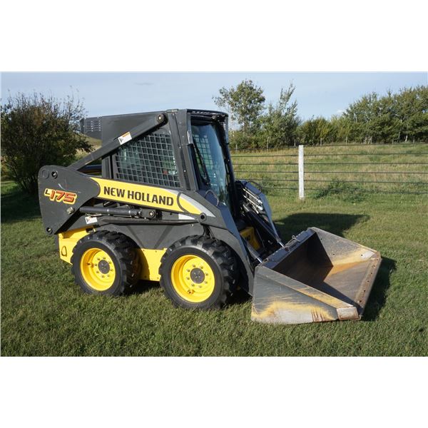 2008 NH L175 Skid Steer - 950 hours