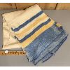 Image 1 : WOOL BLANKET - 52 X 84 INCHES APPROX