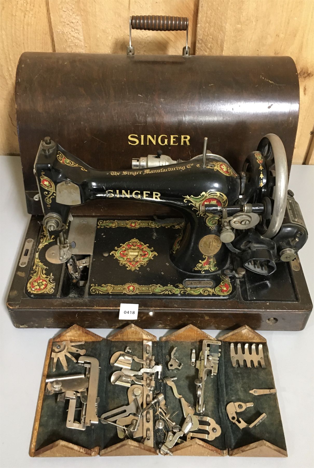 LOT OF 2 - SINGER SEWING MACHINE - BOX OF SEWING ATTACHMENTS
