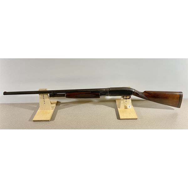 WINCHESTER MODEL 12 IN 12 GA