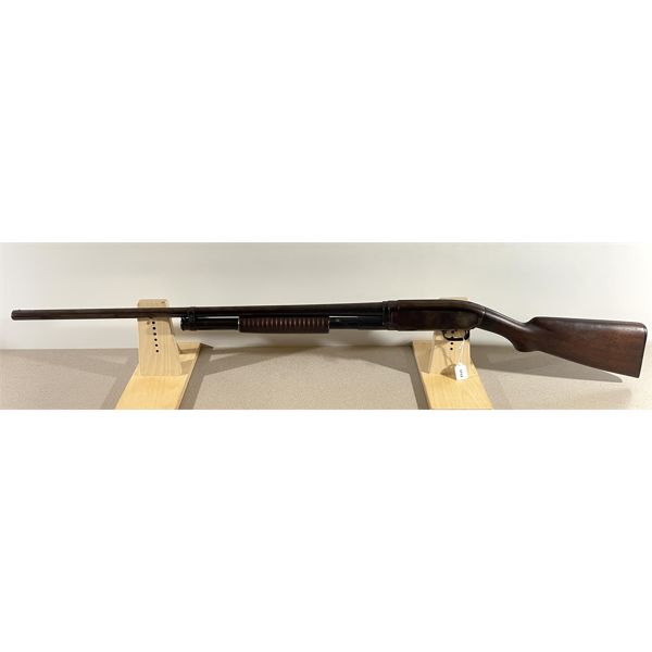 WINCHESTER MODEL 12 IN 12 GA
