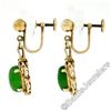 Image 3 : Vintage 14kt Yellow Gold Oval Green Jade Non Pierced Earrings