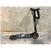 Image 2 : BLACK APOLLO SCOOTER WITH CHARGER (FRONT RIM BROKEN)