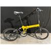Image 2 : YELLOW BTWIN HOPTOWN 3, 6 SPEED FOLDING BIKE WITH REAR SHOCK ( MISSING HANDLE GRIPS )