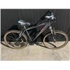 Image 2 : GREY SCHWINN SUSPEND, 18 SPEED FRONT SUSPENSION HYBRID STYLE MOUNTAIN BIKE