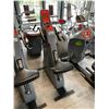 Image 2 : HOGGAN SPRINT CARDIO DIGITAL DISPLAY COMMERCIAL SHOULDER / ARM ROTATION WORKOUT