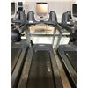 Image 2 : PRECOR GFX 800 SERIES COMMERCIAL TREADMILL WITH DIGITAL DISPLAY & HEADPHONE JACK