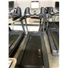 Image 2 : PRECOR GFX 800 SERIES COMMERCIAL TREADMILL WITH DIGITAL DISPLAY & HEADPHONE JACK