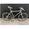 Image 2 : SILVER GIANT YUKON, 21 SPEED MOUNTAIN BIKE