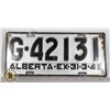 Image 1 : #124  ALBERTA 1949 LICENCE PLATE G-42131 CANADA