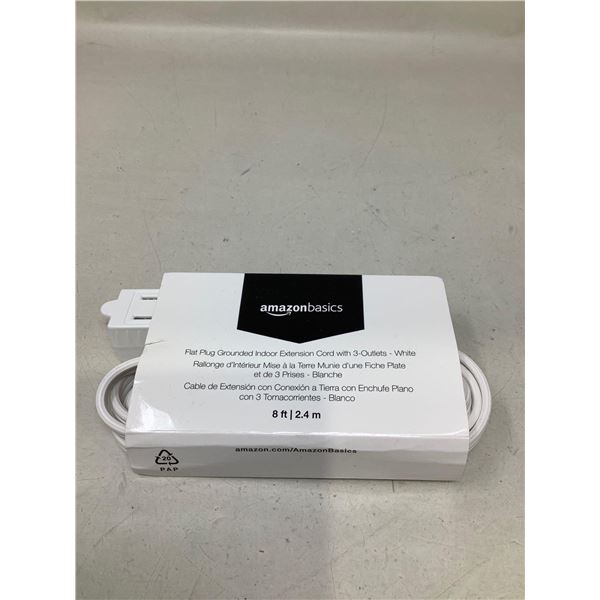 Amazon Basics Flat Plug Grounded Indoor Extension Cord W/ 3 Outlets