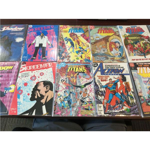 COMICS - Wholesale lot of 12 assorted comics - all individually sealed.