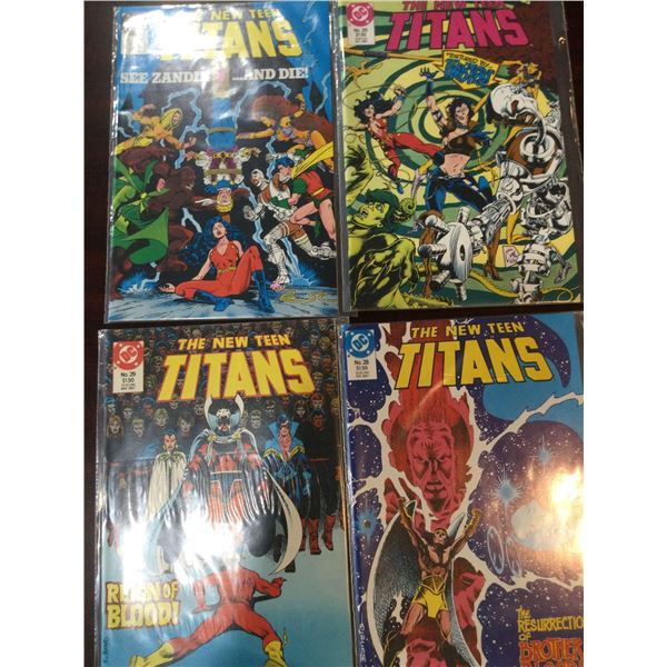 DC The New Teen Titans issues 26-29 series COMIC BOOKS - SOLD AS A LOT OF 4 - in protectors, great c