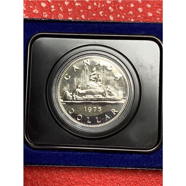 Canada 1975 Silver Dollar