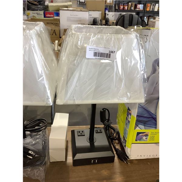 Table Lamp w/ USB and Power Ports