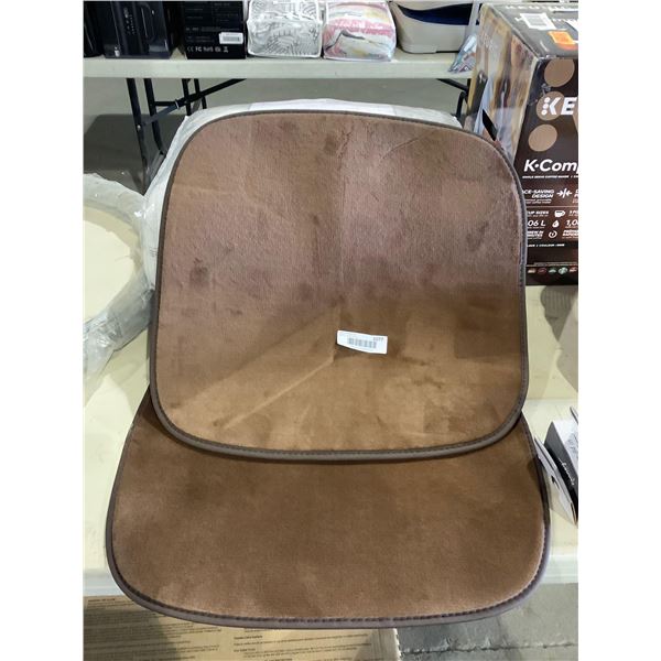 Seat Pad Lot of 2