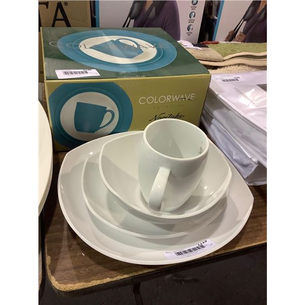 Classic Fjord Dansk 4-Piece Dishware Set in White