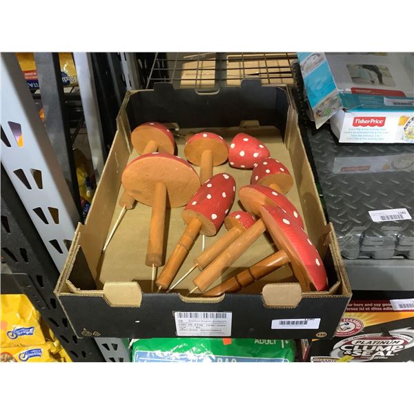 Case of Wooden Mushroom Garden Decor