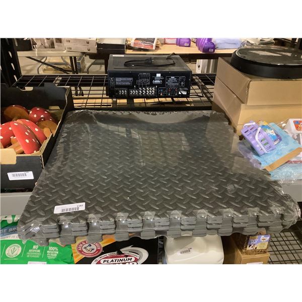 Lot of 6 Interlocking Floor Mats