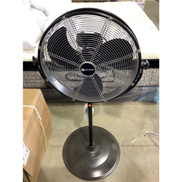 Utilitech 20in Heavy Duty Steel Outdoor Pedestal Fan
