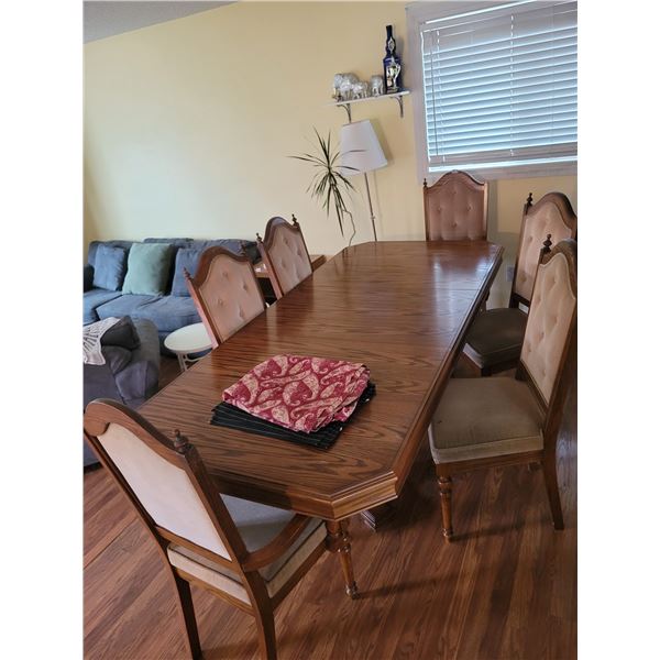 Dining Table with 6 Chairs