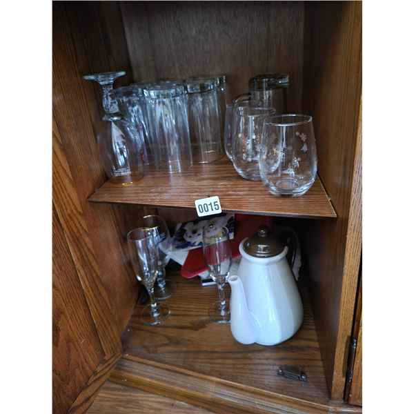 Various Glassware - Collectible - Anniversary - Decorative