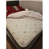 Image 2 : Queen size bed including mattress and bedding.