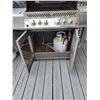 Image 4 : Napoleon Prestige Propane BBQ with 2 tanks