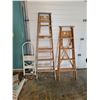 Image 1 : 2 Wooden Ladders and a step stool