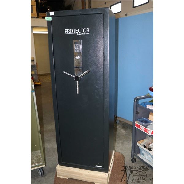 Protector Safe Protector by First Alert gun safe with electric combination lock, 59 ...