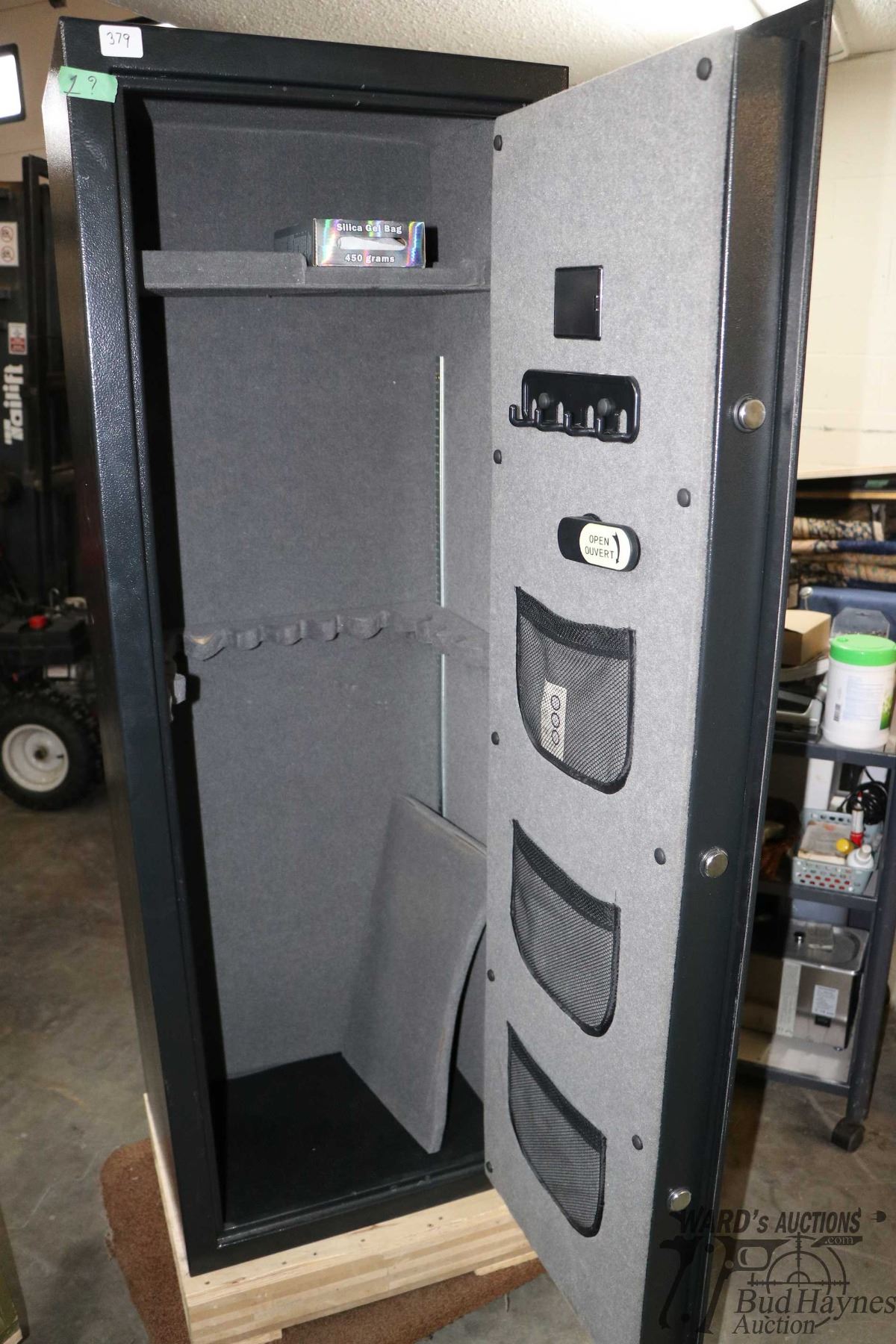 Protector Safe Protector by First Alert gun safe with electric combination lock, 59 ...