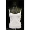 Image 2 : Awake Sam (Jessica Alba) Hero Movie Costumes