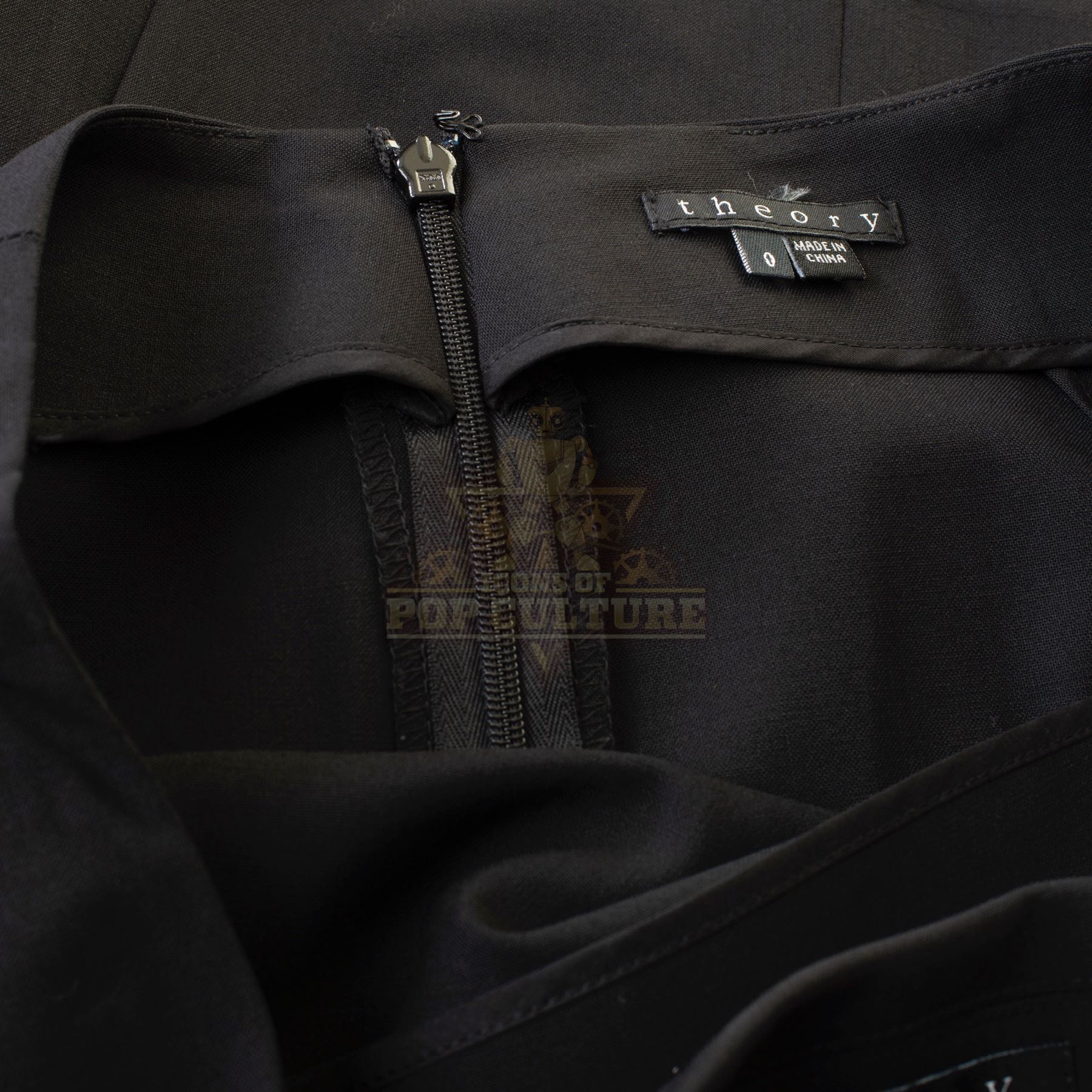 Paul Blart: Mall Cop 2 - Divina Martinez’s (Daniella Alonso) Outfit – A21