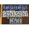 Image 1 : LOT OF 5 - ONTARIO LICENSE PLATES - 1965 TO 1976