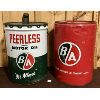 Image 1 : LOT OF 2 - 5 GAL B/A MOTOR OIL CANS