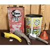 Image 1 : JOB LOT - BP ANTIGEL, APENN MOTOR OIL, SQUIRT OILER AND SPOUTS